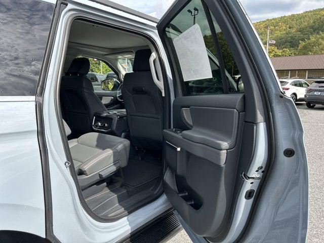 new 2025 Ford Expedition Max car, priced at $74,495