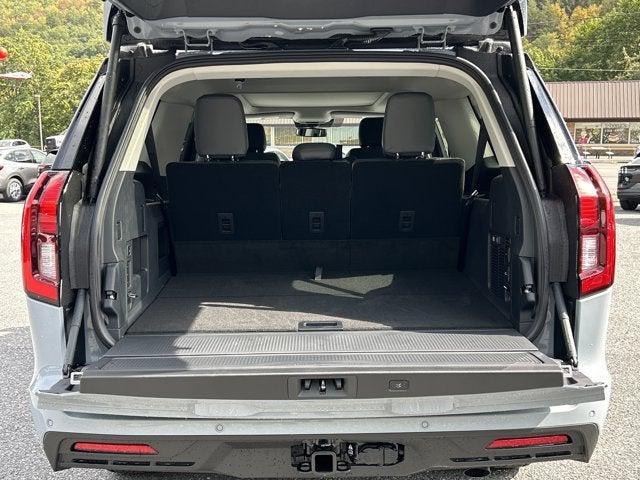 new 2025 Ford Expedition Max car, priced at $74,495