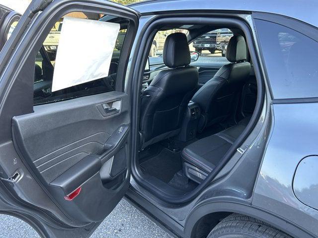 new 2025 Ford Escape car, priced at $32,585