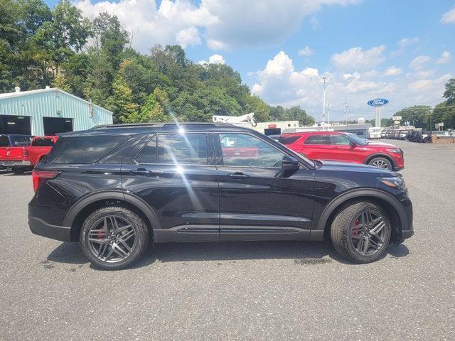 new 2025 Ford Explorer car, priced at $60,360