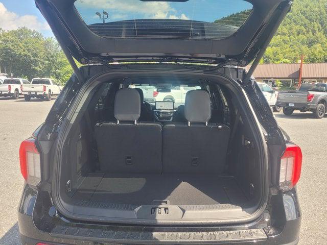 new 2025 Ford Explorer car, priced at $60,360