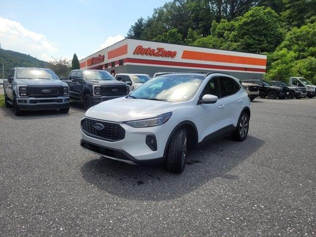 new 2025 Ford Escape car, priced at $37,495