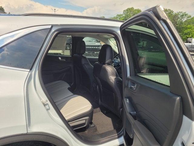 new 2025 Ford Escape car, priced at $37,495