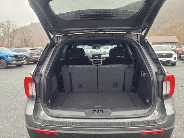 new 2025 Ford Explorer car, priced at $53,064