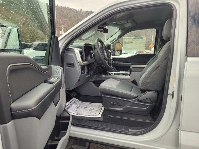 new 2025 Ford F-250 car, priced at $74,425