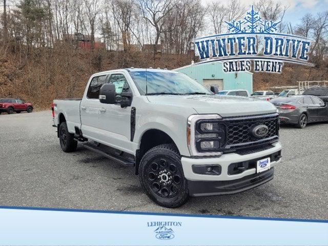 new 2025 Ford F-250 car, priced at $74,425