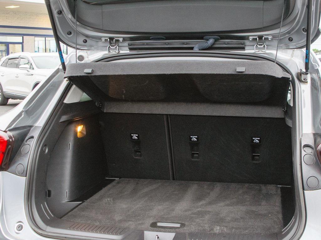 used 2024 Chevrolet Trax car, priced at $22,987