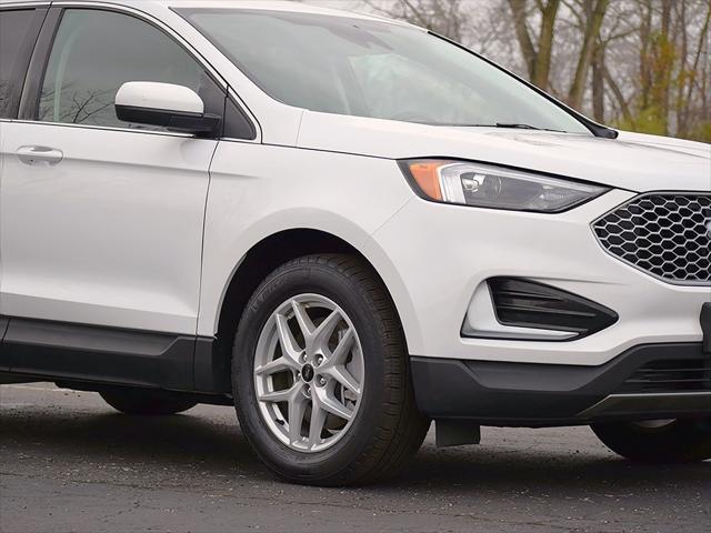 used 2024 Ford Edge car, priced at $32,488