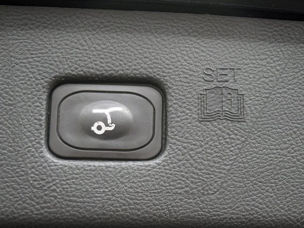 used 2023 Ford Edge car, priced at $23,599