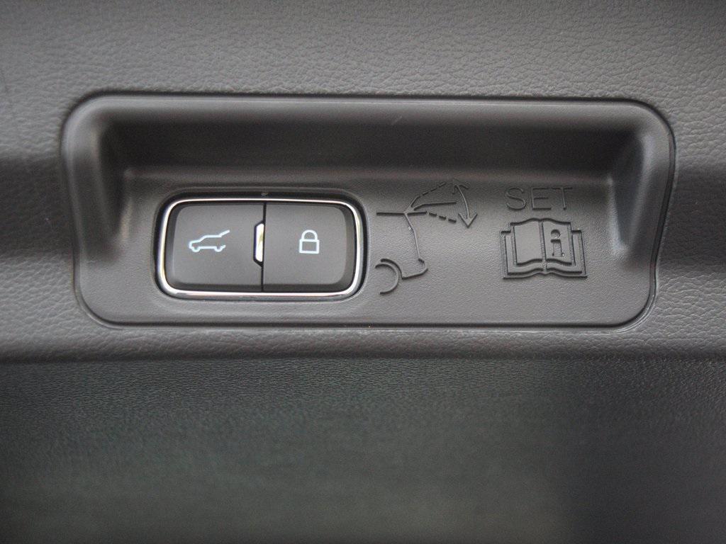 used 2025 Ford Explorer car, priced at $43,210