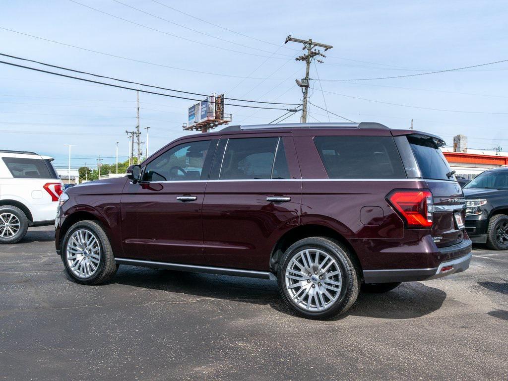 used 2024 Ford Expedition car, priced at $59,446