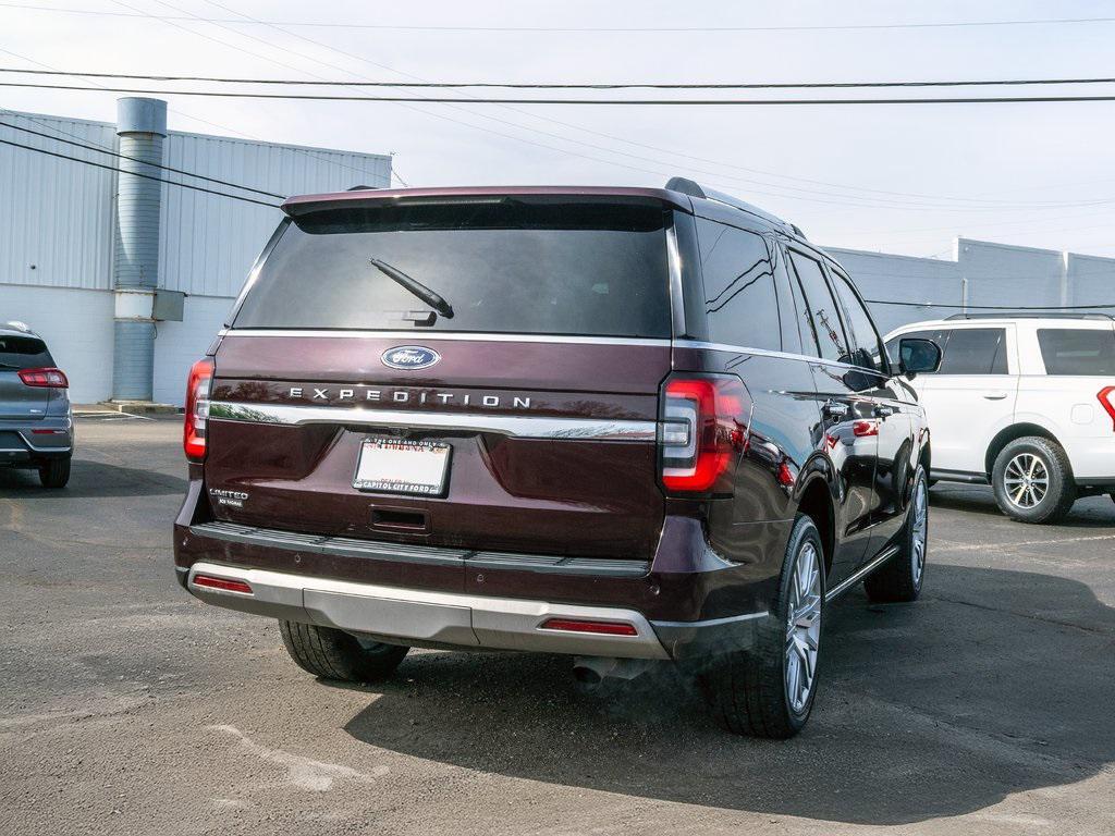 used 2024 Ford Expedition car, priced at $59,446