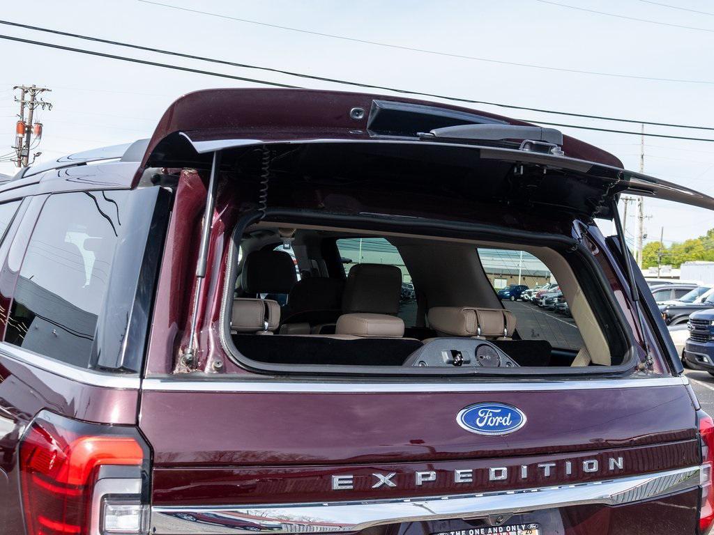 used 2024 Ford Expedition car, priced at $59,446