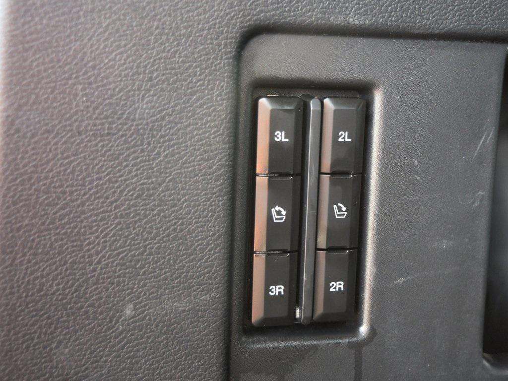 used 2024 Ford Expedition car, priced at $59,446