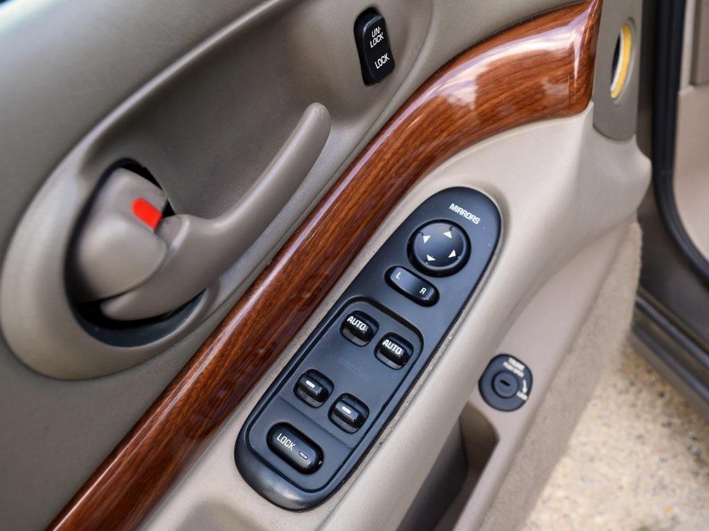 used 2003 Buick LeSabre car, priced at $3,995