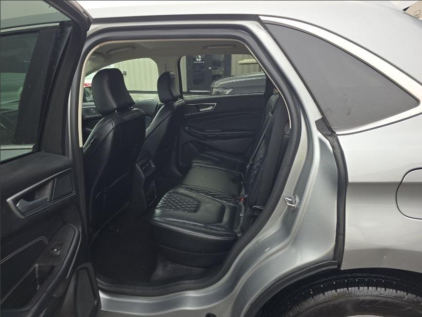 used 2024 Ford Edge car, priced at $29,878
