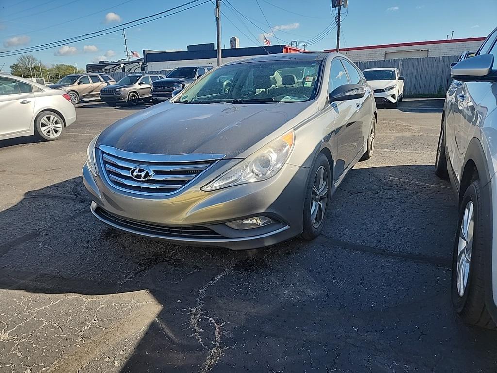 used 2014 Hyundai Sonata car, priced at $7,201