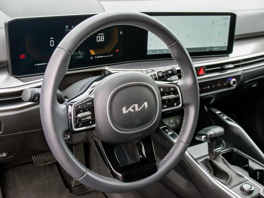 used 2024 Kia Sorento car, priced at $29,999