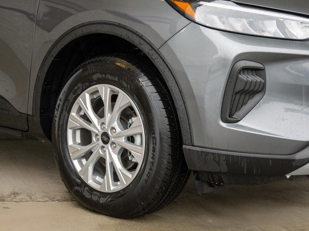 used 2025 Ford Escape car, priced at $24,269