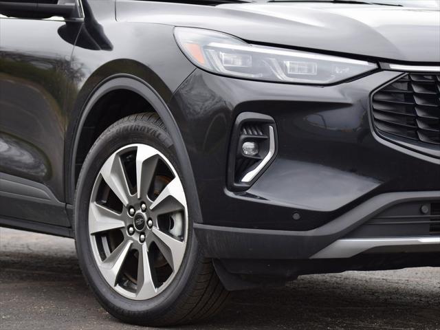 used 2023 Ford Escape car, priced at $27,282