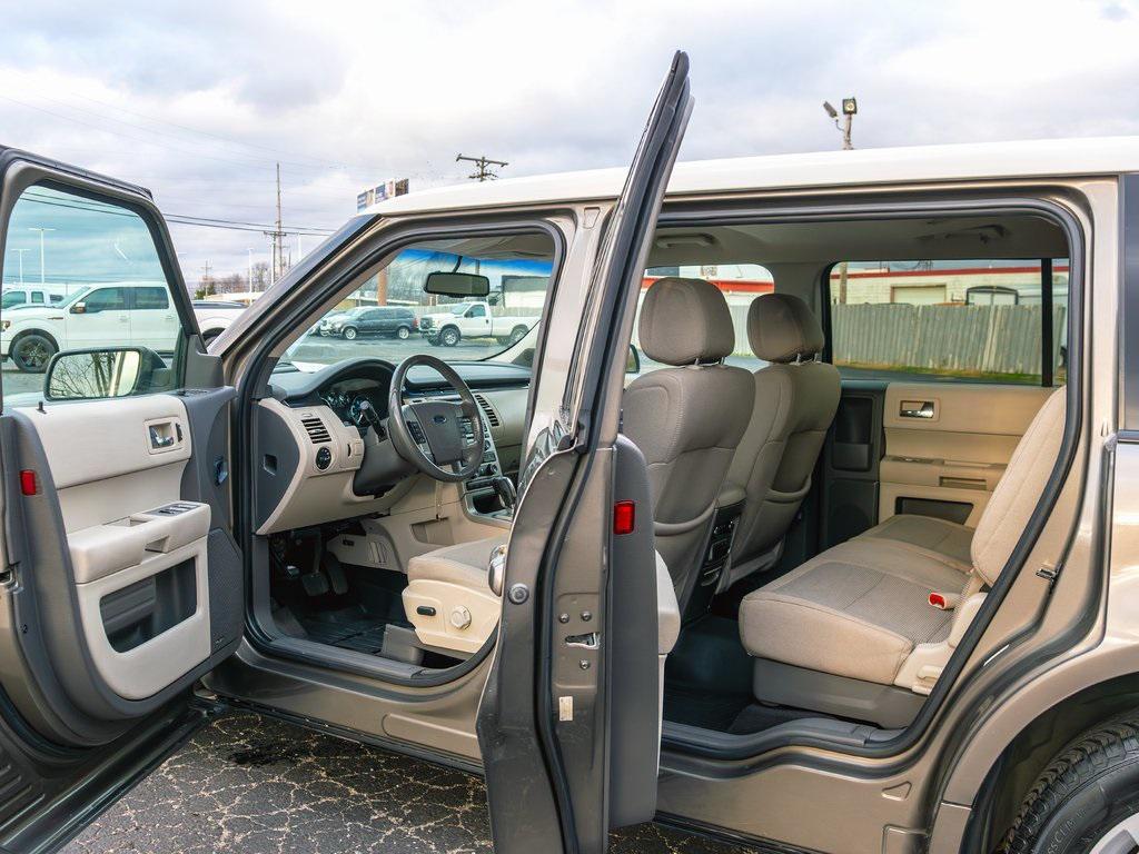 used 2012 Ford Flex car, priced at $5,731