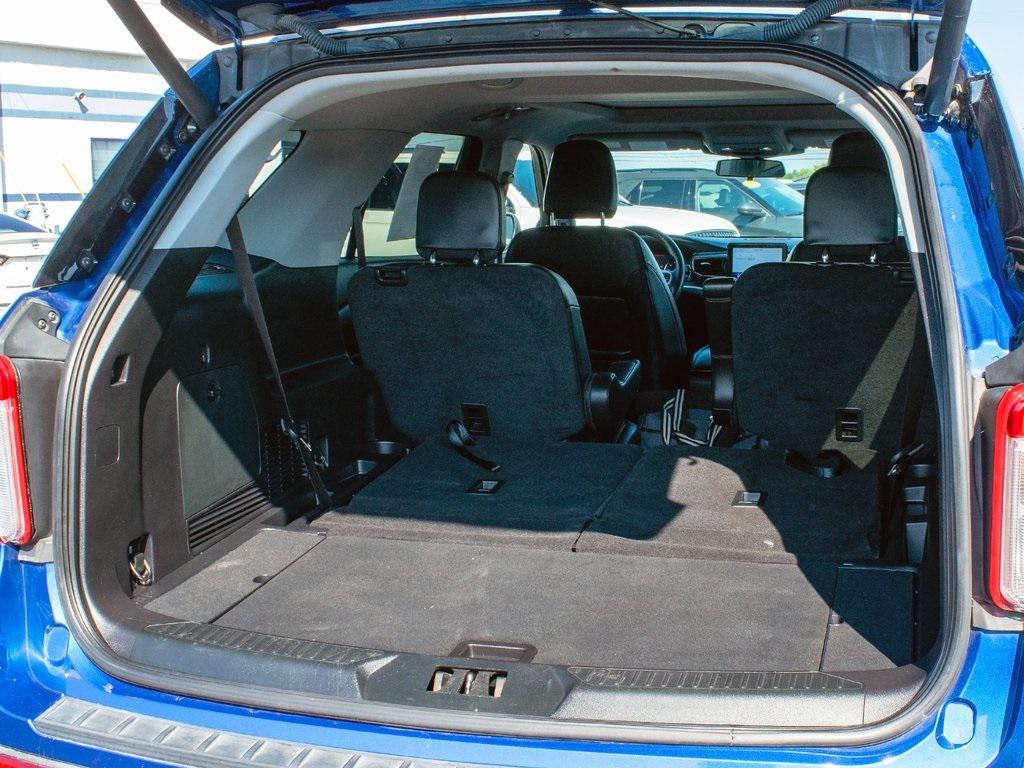 used 2022 Ford Explorer car, priced at $35,290