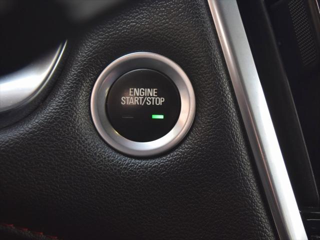 used 2022 Chevrolet Traverse car, priced at $33,988