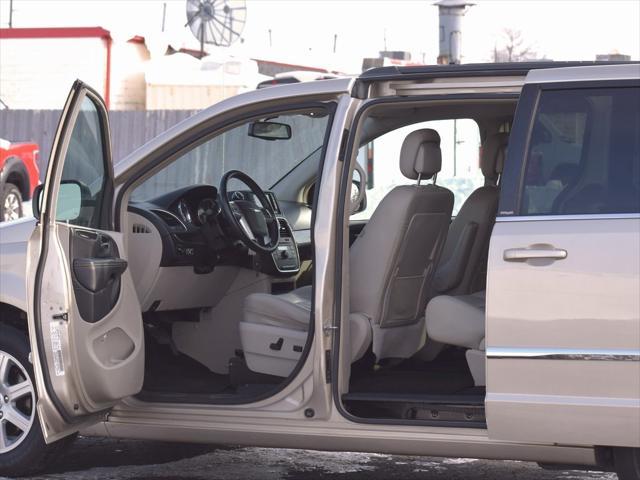 used 2013 Chrysler Town & Country car, priced at $8,996