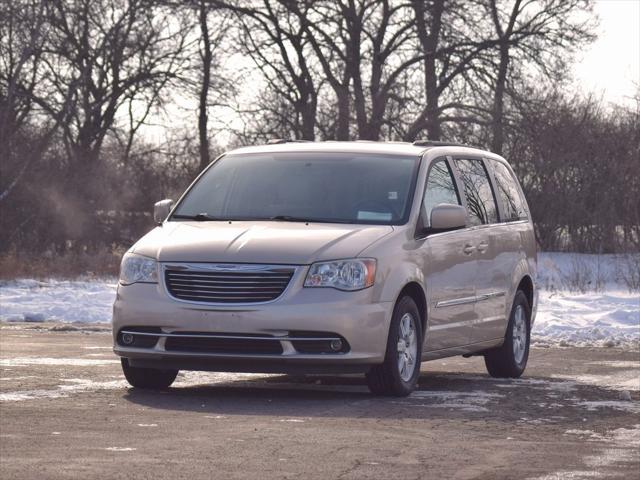 used 2013 Chrysler Town & Country car, priced at $8,996