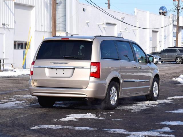 used 2013 Chrysler Town & Country car, priced at $8,996