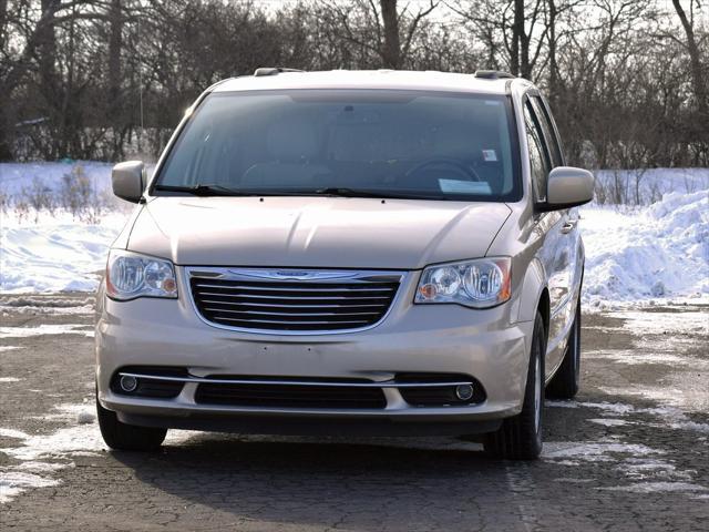 used 2013 Chrysler Town & Country car, priced at $8,996