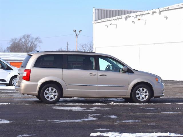 used 2013 Chrysler Town & Country car, priced at $8,996