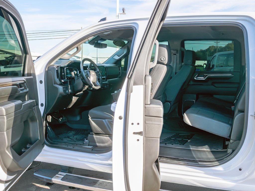 used 2024 Chevrolet Silverado 3500 car, priced at $57,846