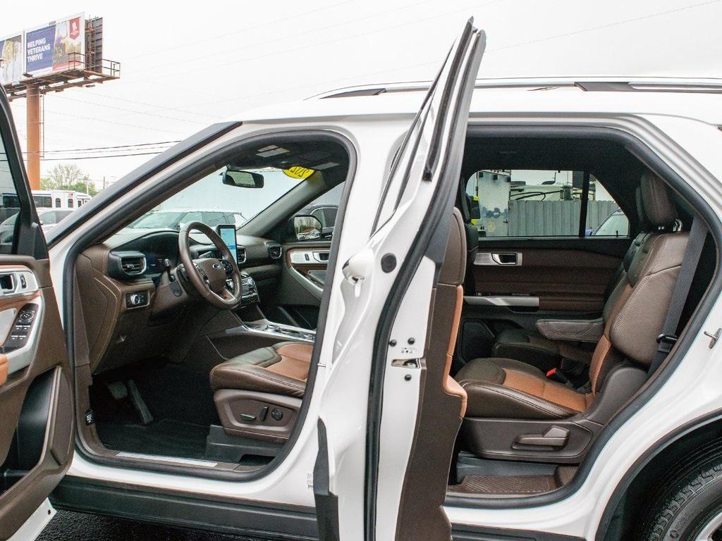 used 2021 Ford Explorer car, priced at $33,334