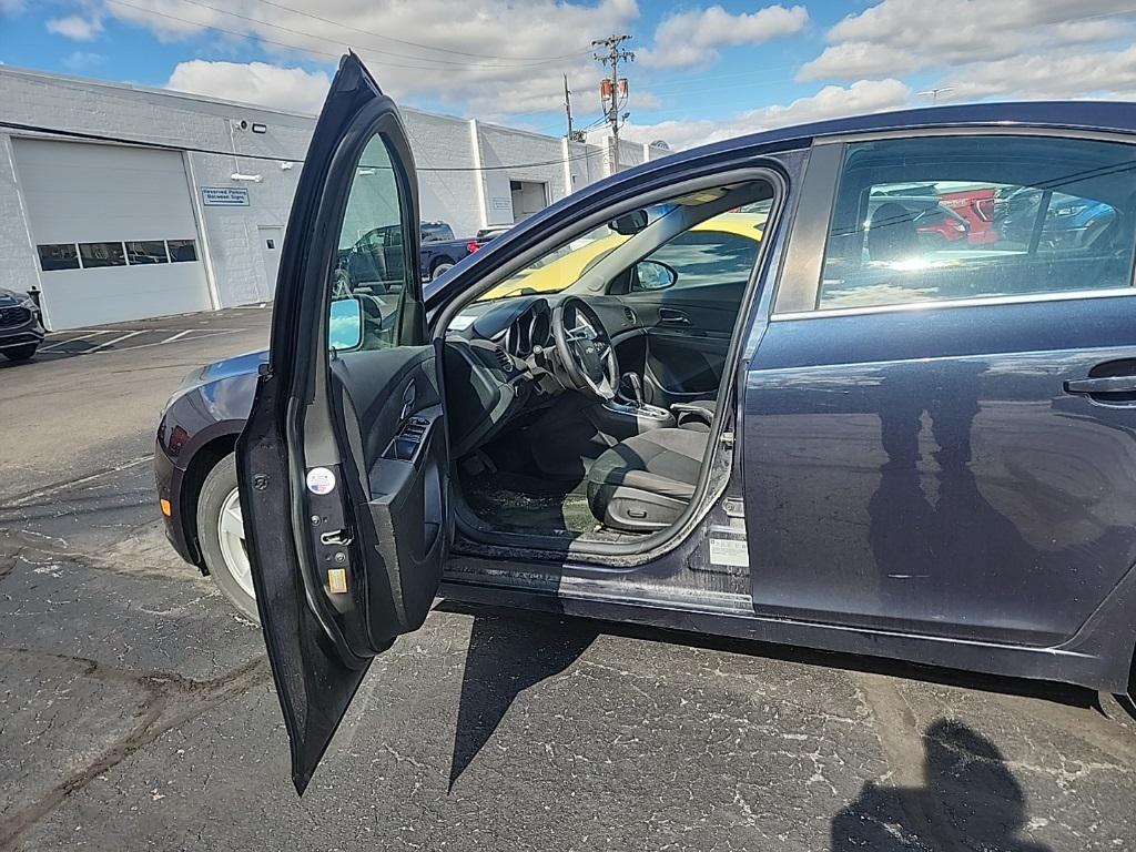 used 2014 Chevrolet Cruze car, priced at $6,481