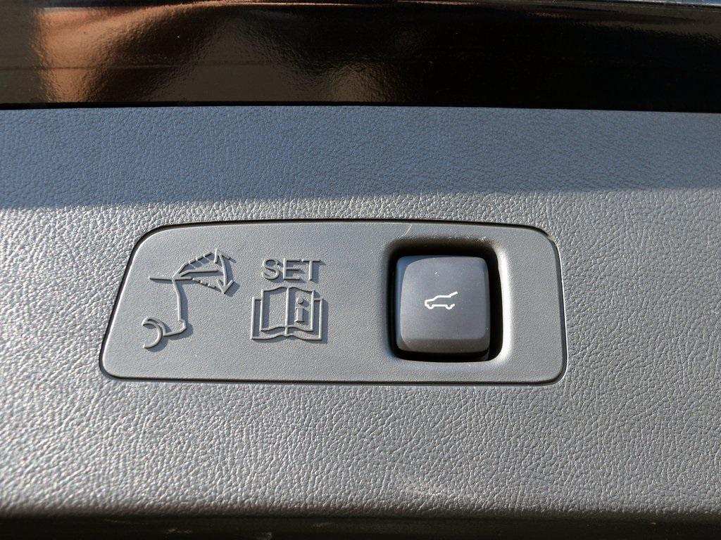 used 2022 Lincoln Corsair car, priced at $30,977