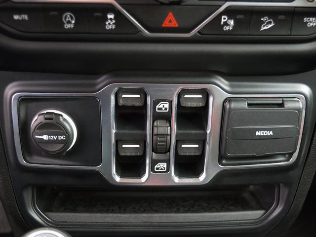 used 2020 Jeep Wrangler Unlimited car, priced at $33,041