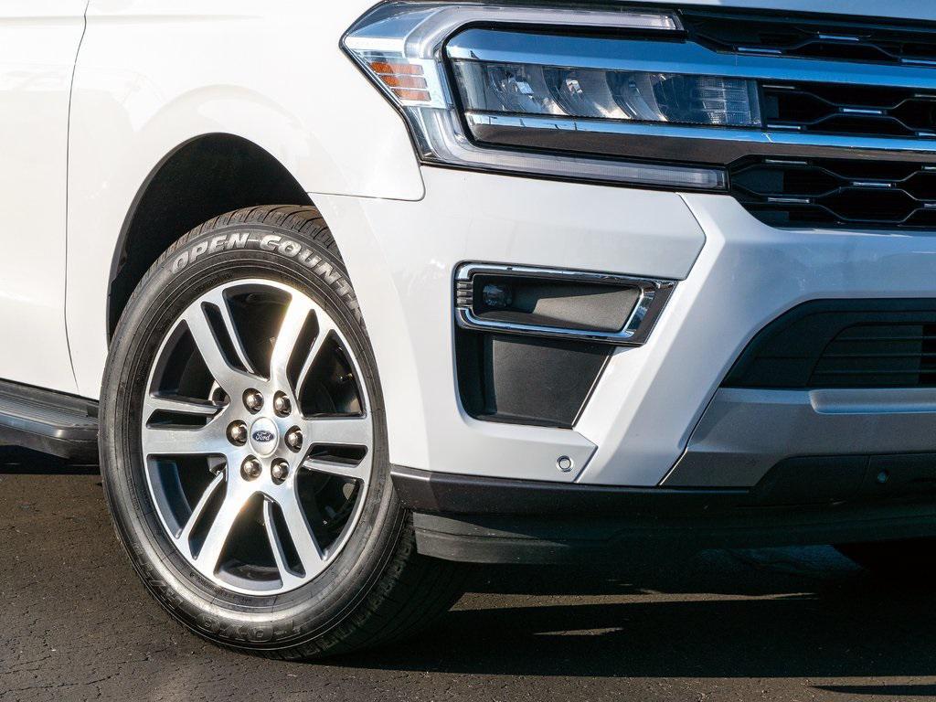 used 2024 Ford Expedition car, priced at $55,988