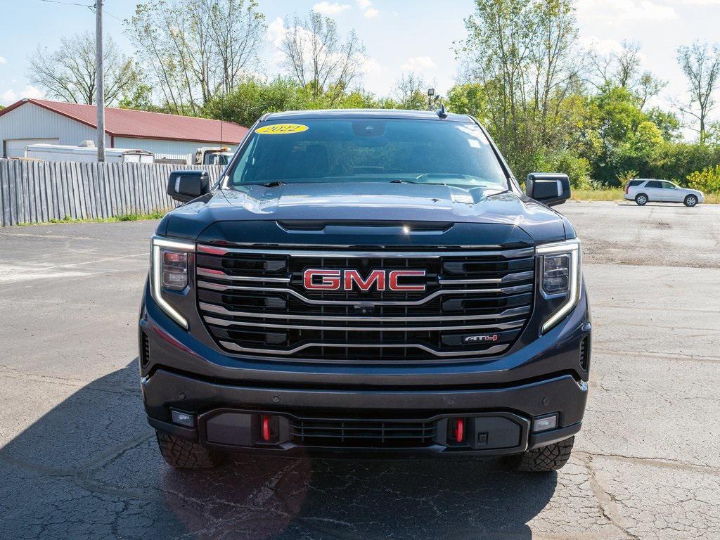 used 2022 GMC Sierra 1500 car, priced at $45,422