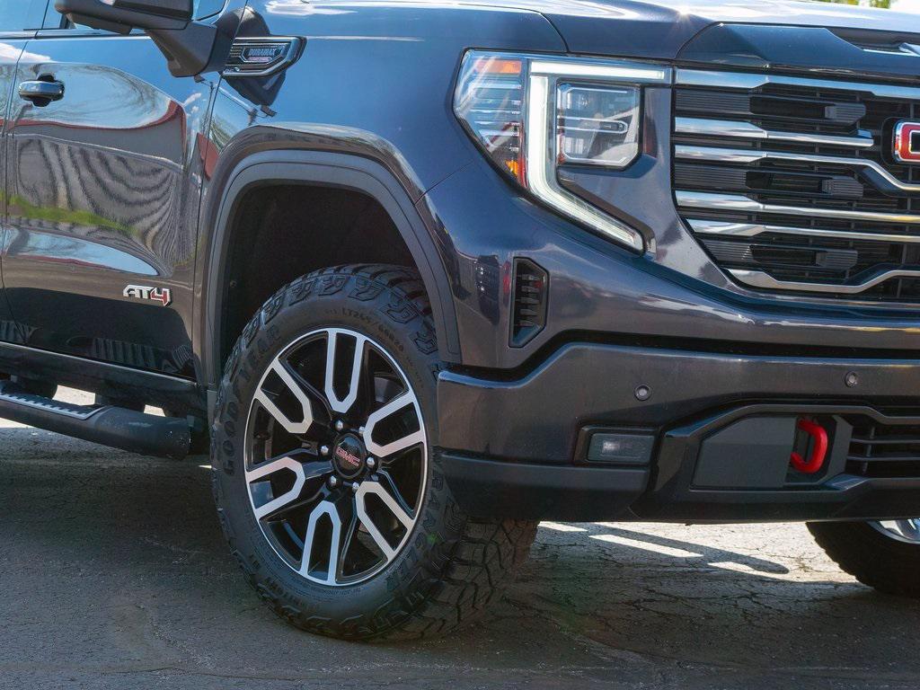 used 2022 GMC Sierra 1500 car, priced at $45,422