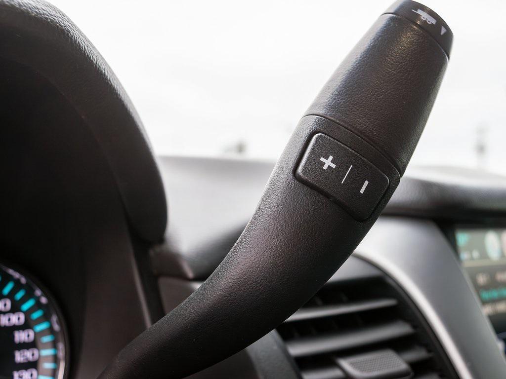 used 2019 GMC Yukon XL car, priced at $20,988