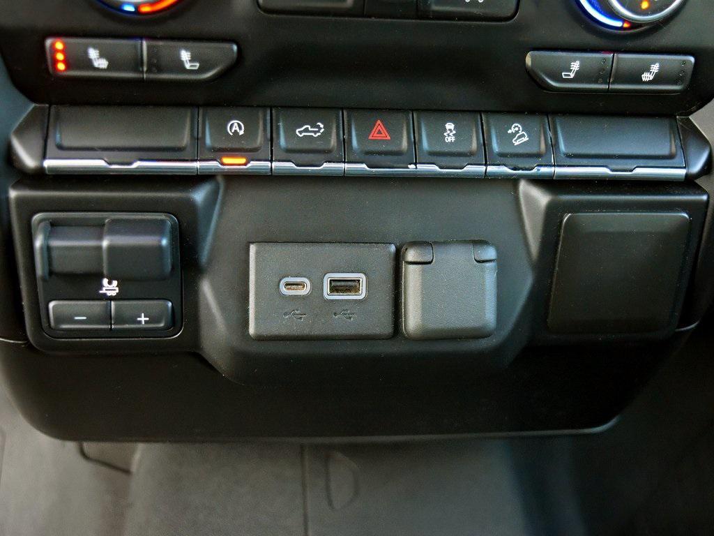 used 2021 Chevrolet Silverado 1500 car, priced at $31,915