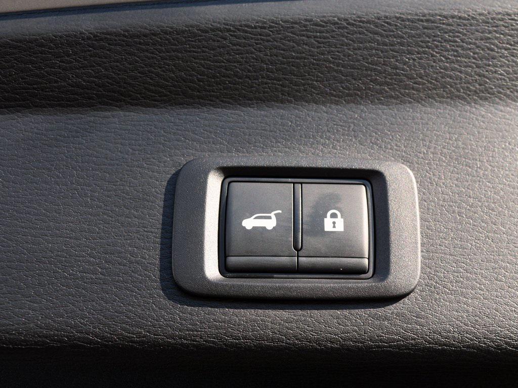 used 2024 Mitsubishi Outlander car, priced at $27,787