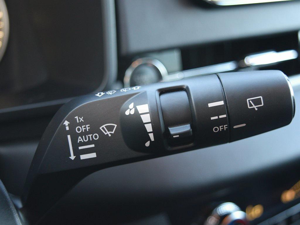 used 2024 Mitsubishi Outlander car, priced at $26,952