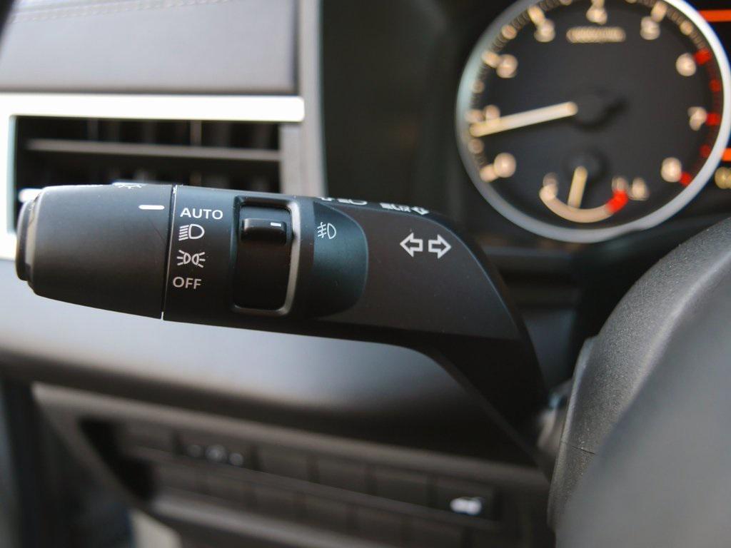 used 2024 Mitsubishi Outlander car, priced at $26,952