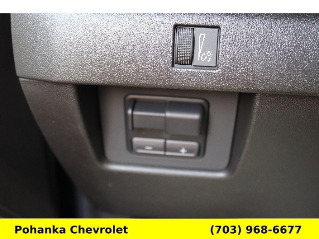 new 2025 Chevrolet Colorado car, priced at $40,558