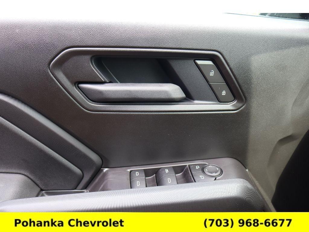new 2025 Chevrolet Colorado car, priced at $40,558