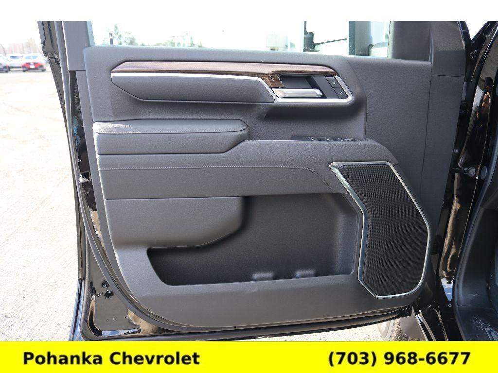 new 2025 Chevrolet Silverado 2500 car, priced at $71,938