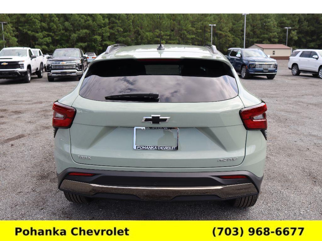 new 2025 Chevrolet Trax car, priced at $25,989