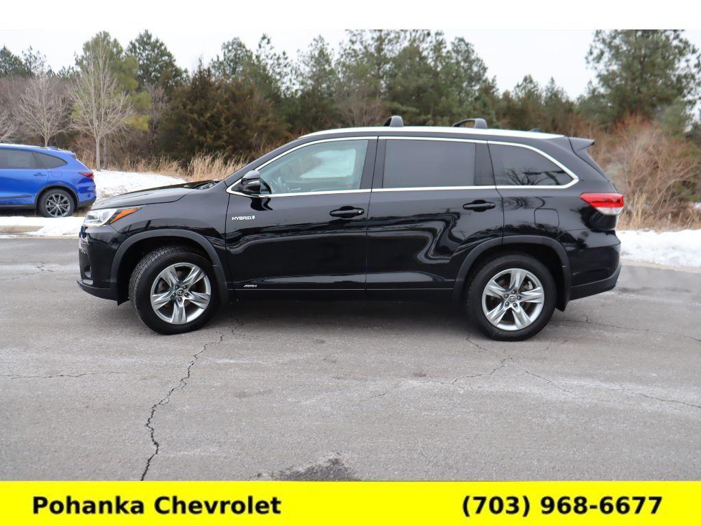 used 2019 Toyota Highlander Hybrid car, priced at $33,000